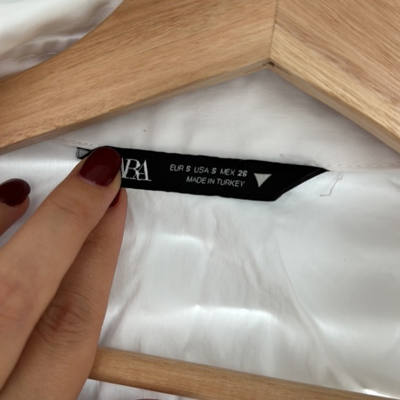 Top (Zara) cropped - Picture 7 of 9